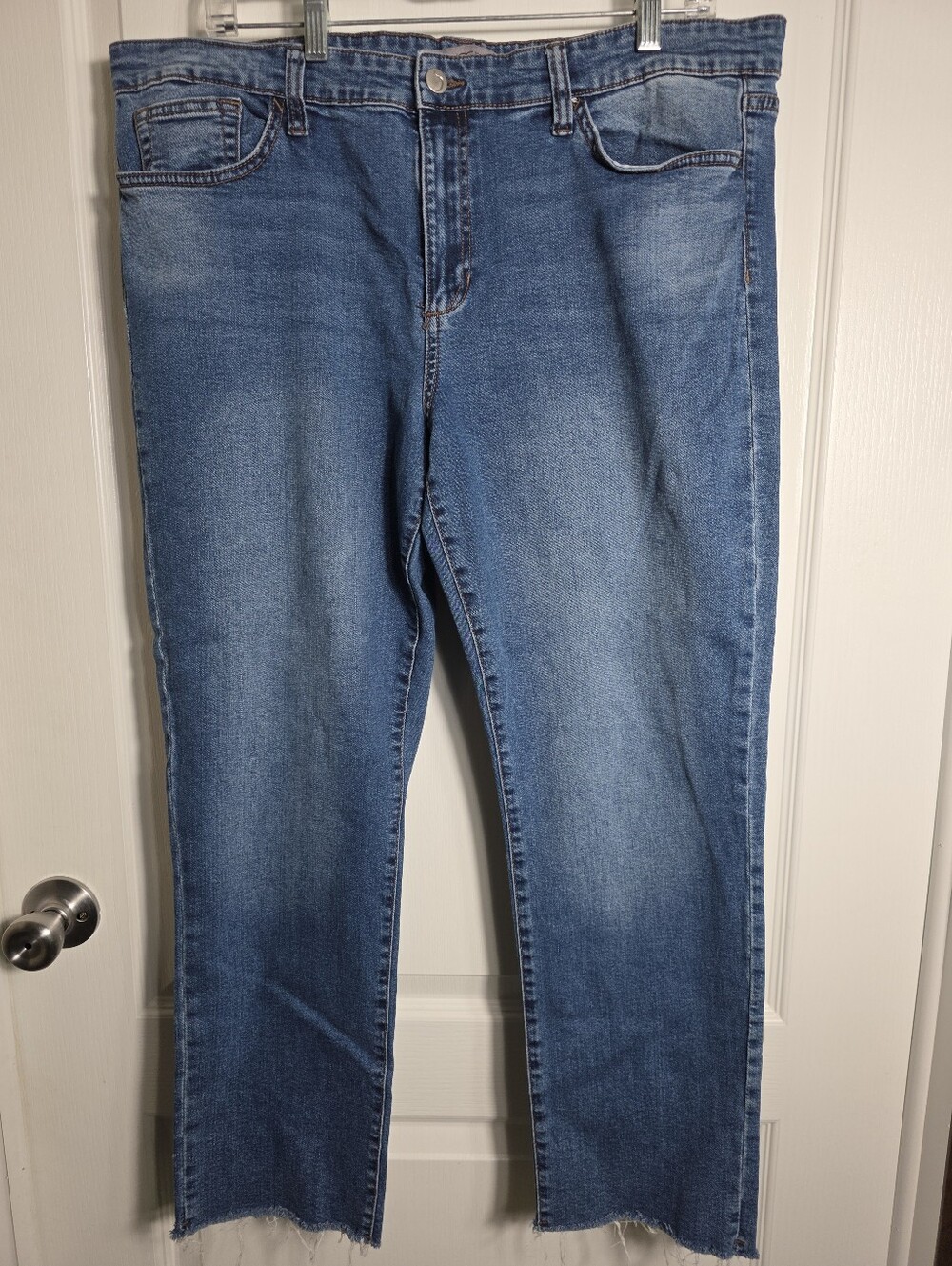 Womens Joes Jeans Crop Jeans Size 34 Frayed Blue Denim